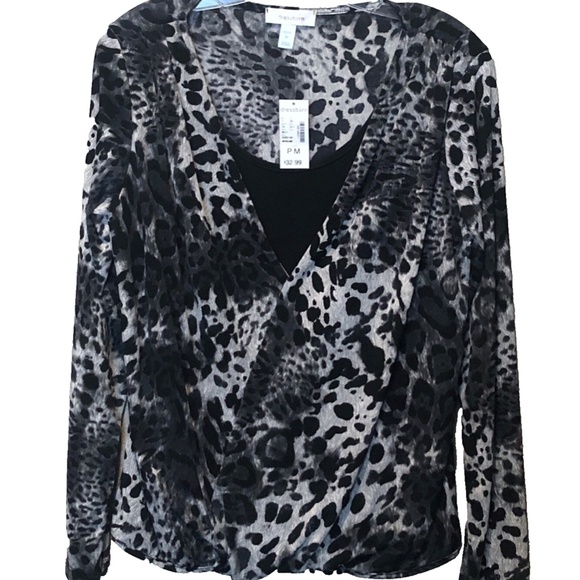 Dress Barn Tops - (NWT) Dress Barn Women's Black/Gray Leopard Long Sleeve Faux Wrap Top Size PM